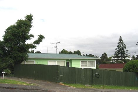 Photo of property in 1/3 Hellyers Street, Birkdale, Auckland, 0626