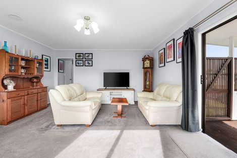 Photo of property in 11 Derby Street, Nawton, Hamilton, 3200