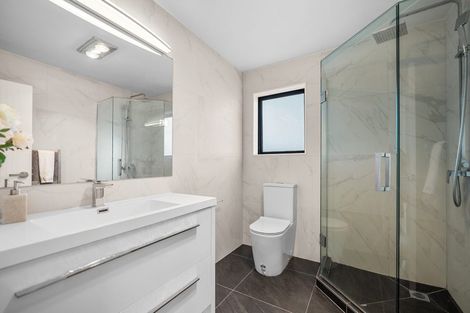 Photo of property in 14 Rathmullen Place, Pinehill, Auckland, 0632