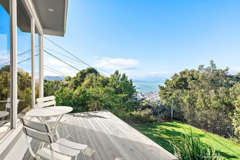 Photo of property in 97 Karepa Street, Brooklyn, Wellington, 6021