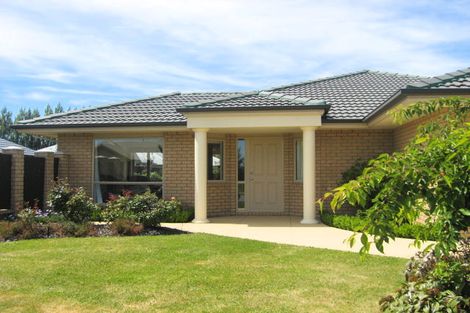 Photo of property in 51 O'neill Avenue, Northwood, Christchurch, 8051