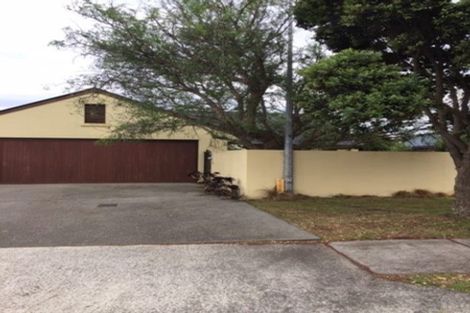 Photo of property in 79 Michael Road, Paraparaumu Beach, Paraparaumu, 5032