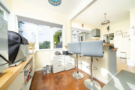Photo of property in 26 View Road, Hikurangi, 0114