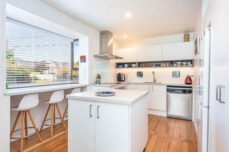 Photo of property in 81 Edward Avenue, Edgeware, Christchurch, 8013