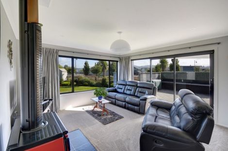 Photo of property in 14 Hagart-alexander Drive, Mosgiel, 9024