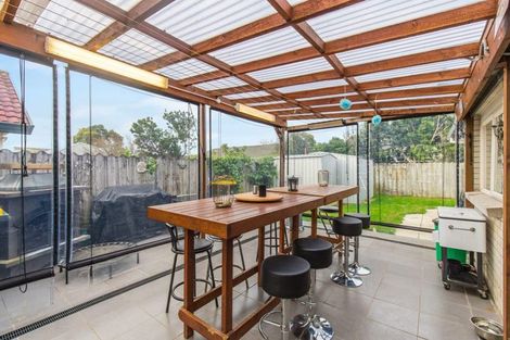Photo of property in 31 Muirfield Street, Wattle Downs, Auckland, 2103