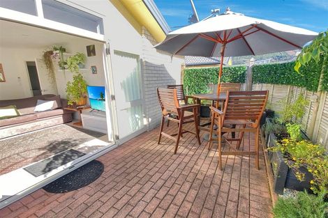 Photo of property in 66unit Kawaha Point Road, Kawaha Point, Rotorua, 3010