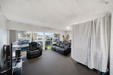 Photo of property in 304 Massey Road, Mangere East, Auckland, 2024