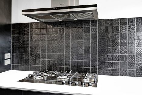 Photo of property in 3 Nikau Place, Hawera, 4610