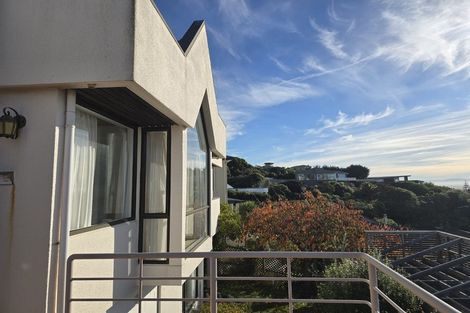 Photo of property in 2/17 Belleview Terrace, Mount Pleasant, Christchurch, 8081