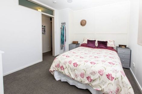 Photo of property in 33 Kyle Road, Waipukurau, 4281