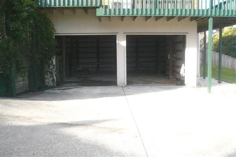 Photo of property in 23 Miriam Corban Heights, Henderson, Auckland, 0612