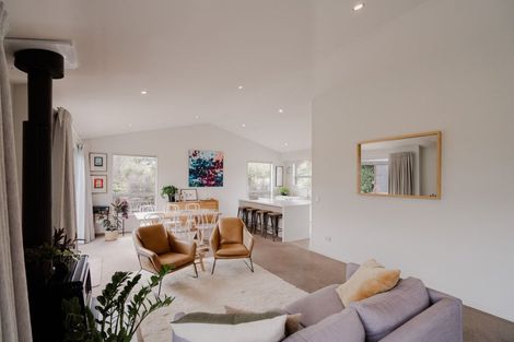Photo of property in 1 Makomako Road, Wanaka, 9305