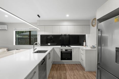 Photo of property in 21 Dalwood Crescent, Rolleston, 7614