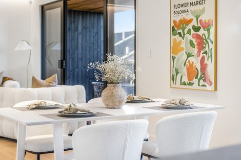 Photo of property in 12c Kowhai Road, Campbells Bay, Auckland, 0630