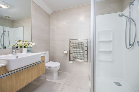 Photo of property in 19 Kukuwai Avenue, Red Beach, 0932