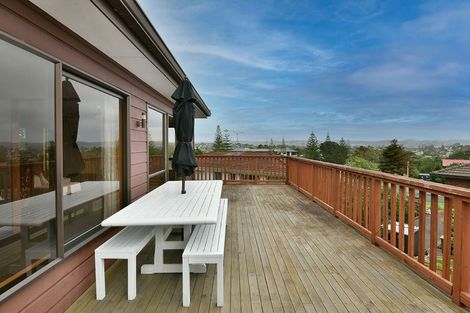 Photo of property in 3 Higham Ferrers Place, Red Beach, 0932
