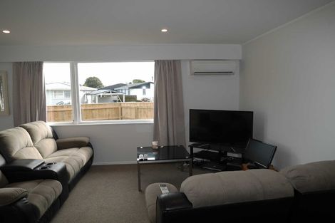 Photo of property in 86 Michael Road, Paraparaumu Beach, Paraparaumu, 5032