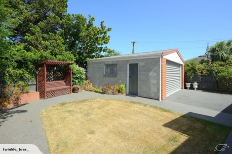 Photo of property in 38 Beckford Road, Saint Martins, Christchurch, 8022