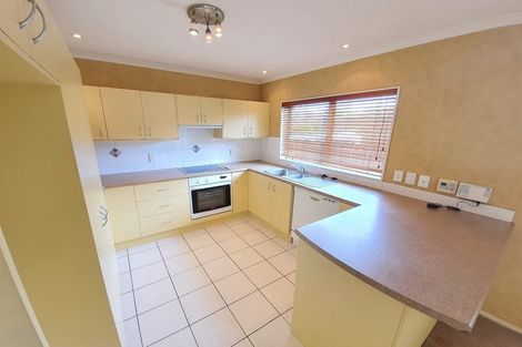 Photo of property in 144c Settlement Road, Papakura, 2110