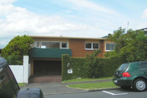 Photo of property in 1/1 Park Avenue, Takapuna, Auckland, 0622