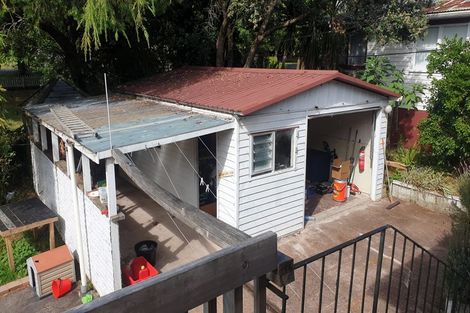 Photo of property in 63 Nikau Street, New Lynn, Auckland, 0600