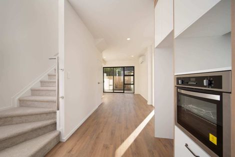 Photo of property in 2/4 Bittern Place, Henderson, Auckland, 0610