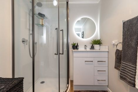 Photo of property in 1a Arawa Street, Raumati Beach, Paraparaumu, 5032