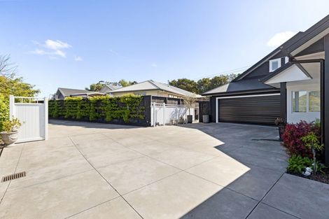 Photo of property in 51 Coutts Way, Fitzherbert, Palmerston North, 4410