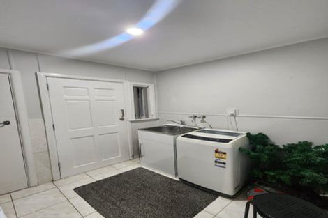Photo of property in 13 Great South Road, Papatoetoe, Auckland, 2025