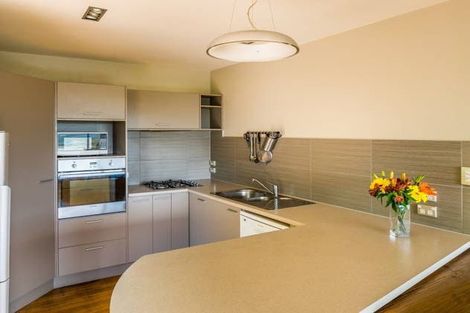 Photo of property in 22 Kiriwai Road, Paremata, Porirua, 5024