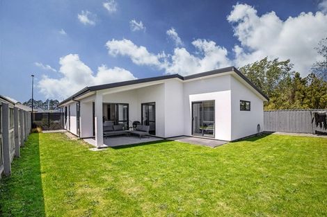 Photo of property in 36 Fairbairn Road, Rolleston, 7614