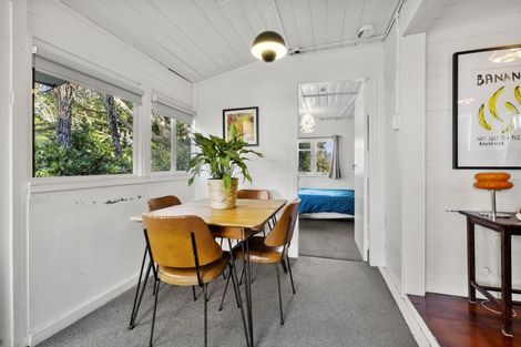 Photo of property in 34 Government Road, Raglan, 3225