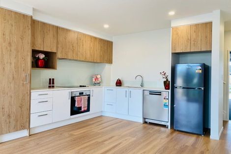 Photo of property in 588e Te Atatu Road, Te Atatu Peninsula, Auckland, 0610