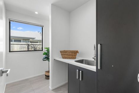 Photo of property in 35 Bradwell Crescent, Halswell, Christchurch, 8025