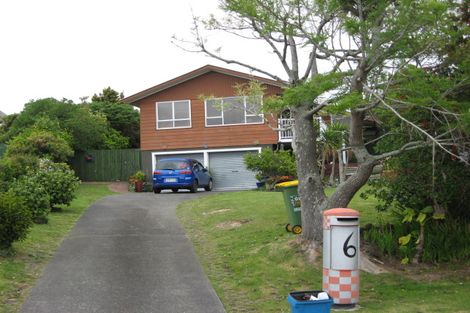 Photo of property in 6 Rakino Avenue, Manly, Whangaparaoa, 0930