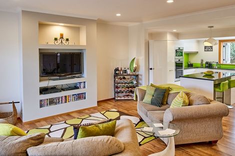 Photo of property in 93 Marine Parade, Paraparaumu Beach, Paraparaumu, 5032