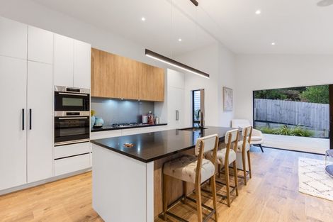 Photo of property in 40 Taikura Avenue, Red Beach, 0932