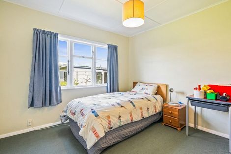 Photo of property in 12 Elm Street, Ebdentown, Upper Hutt, 5018