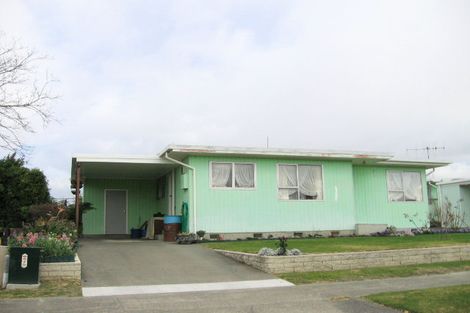 Photo of property in 2/27 Ranfurly Street, Tamatea, Napier, 4112