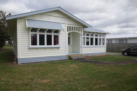Photo of property in 10 Limbrick Street, Terrace End, Palmerston North, 4410