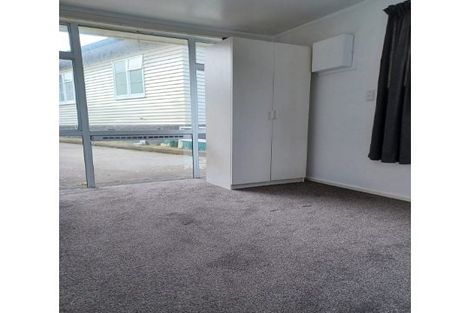 Photo of property in 1 Corlett Street, Johnsonville, Wellington, 6037