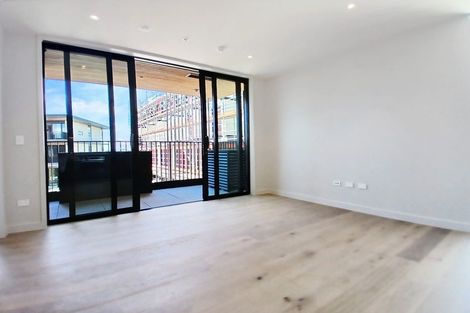 Photo of property in 210/21 Pennant Street, Long Bay, 0630