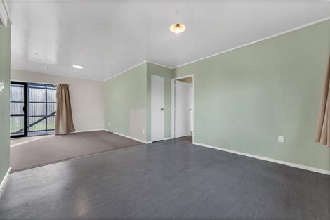 Photo of property in 9b Boundary Road, Opaheke, Papakura, 2113