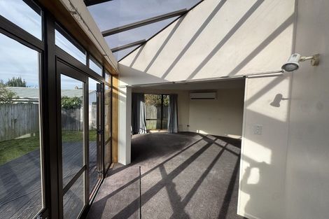 Photo of property in 17a Wittys Road, Avonhead, Christchurch, 8042