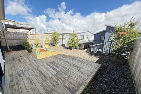 Photo of property in 16 Kapehu Road, Silverdale, 0932
