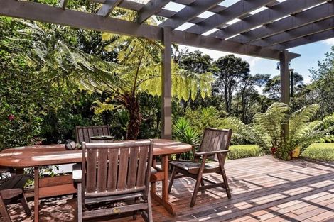 Photo of property in 268 Huia Road, Titirangi, Auckland, 0604