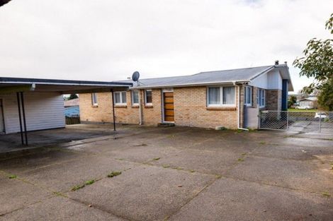 Photo of property in 16 Dunbar Place, Tokoroa, 3420