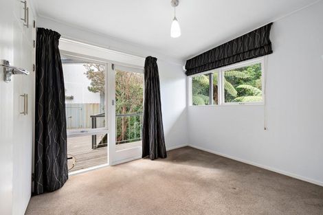 Photo of property in 3 Mamaku Grove, Khandallah, Wellington, 6035