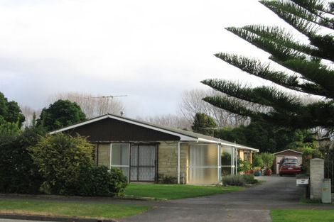 Photo of property in 13a Nimmo Avenue West, Waikanae, 5036